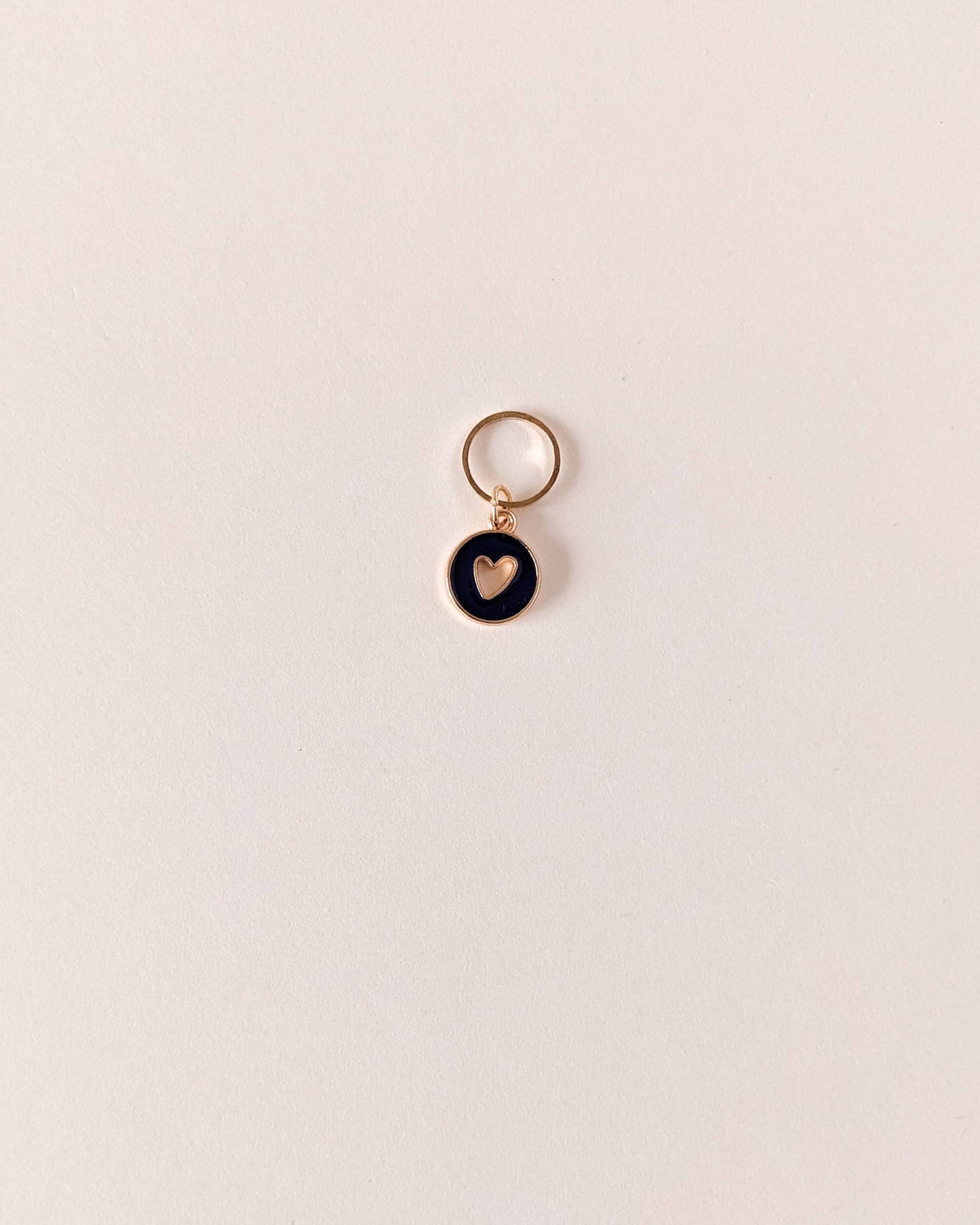 marqueur de maille coeur noir