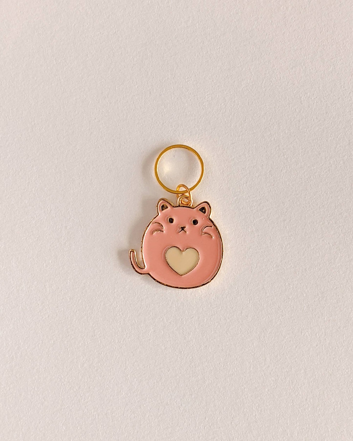 marqueur de maille chat rose