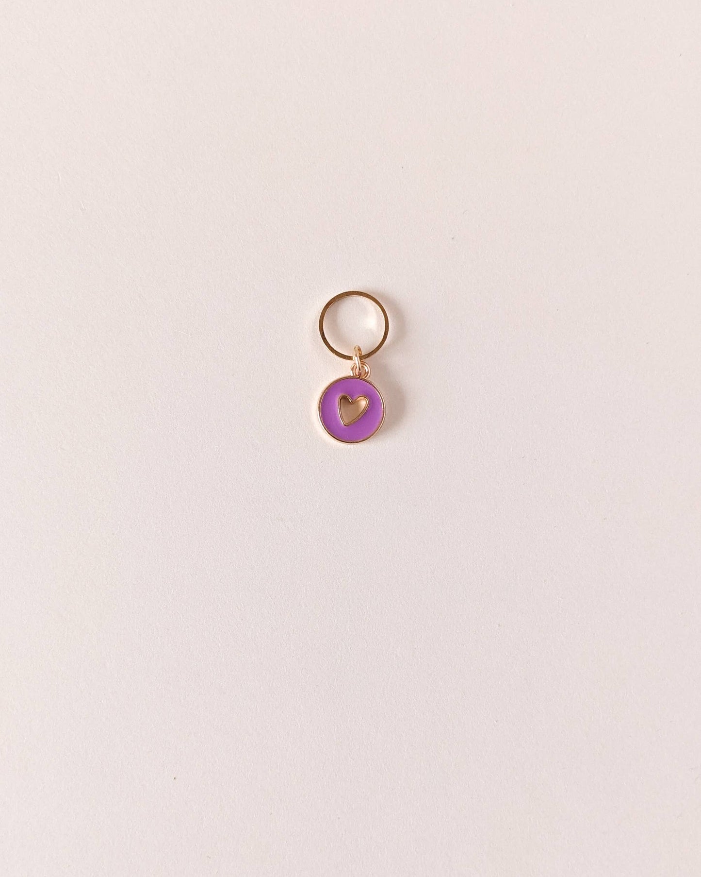 marqueur de maille coeur violet