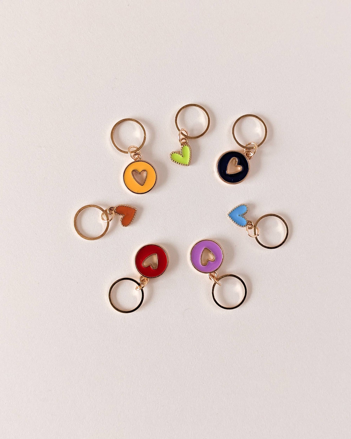 marqueur de maille coeur multicolore